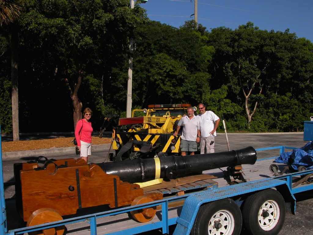 Moving the cannon to First State Bank 2007
